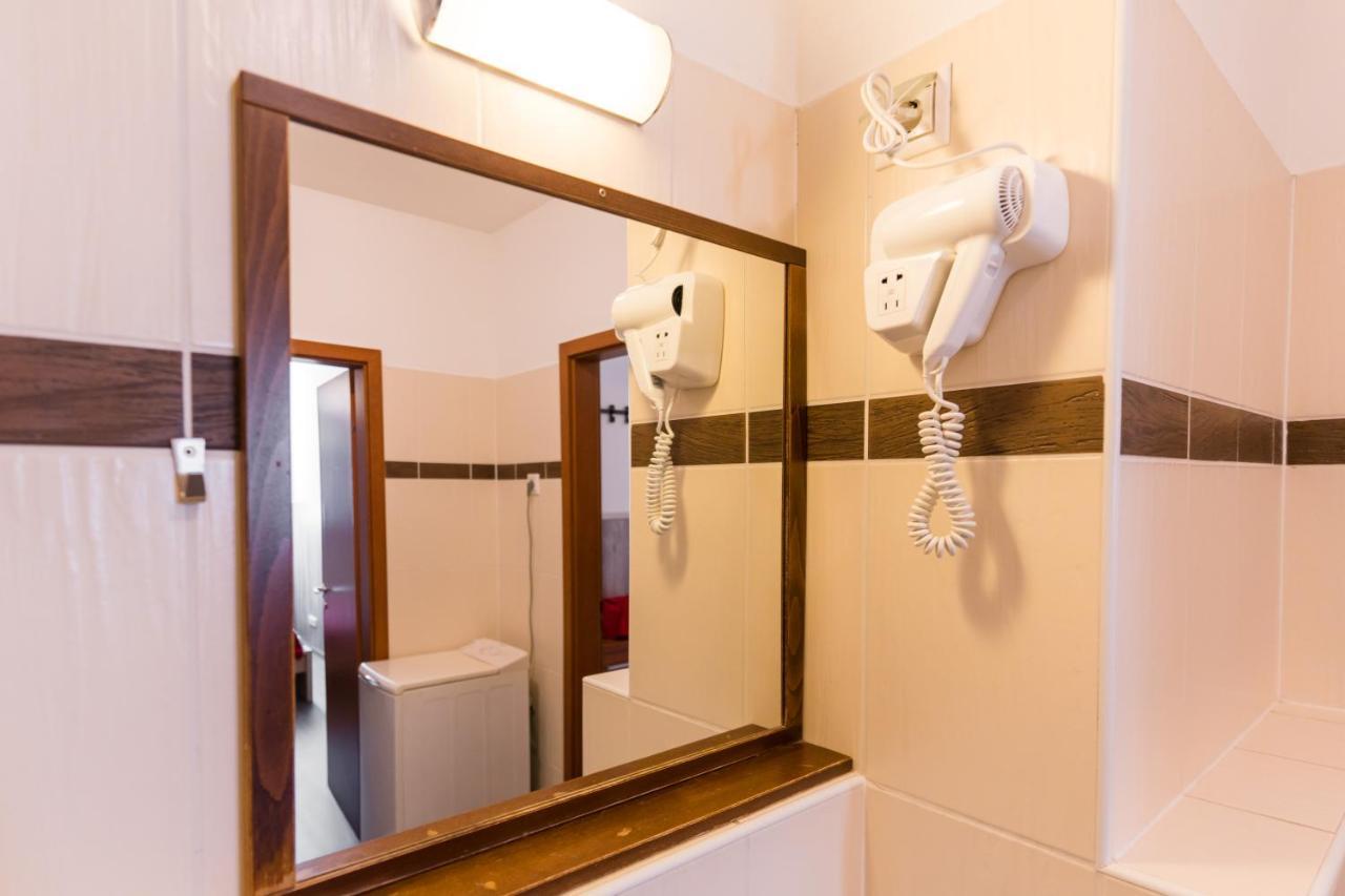 Lovag Charming Apartment In The Center-Ac Βουδαπέστη Εξωτερικό φωτογραφία